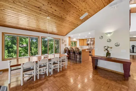 13920 Mcginty Road E Minnetonka MN 55305