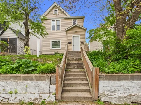 2633 Taylor Street NE Minneapolis MN 55418