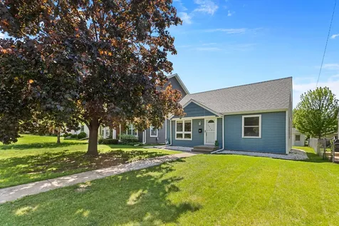 5840 Russell Avenue S Minneapolis MN 55410