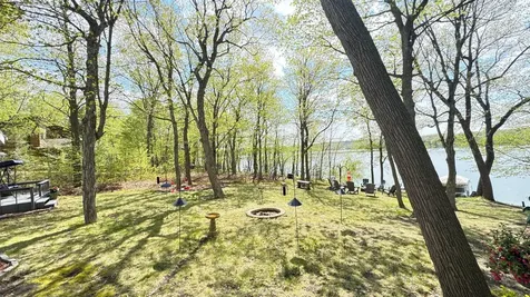 14296 E Fox Lake Road Detroit Lakes MN 56501