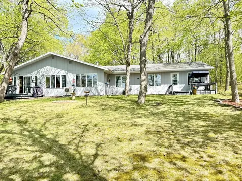 14296 E Fox Lake Road Detroit Lakes MN 56501