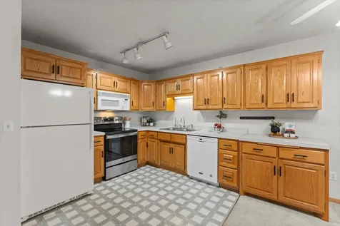 13252 Central Avenue NE Blaine MN 55434