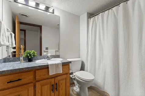 13252 Central Avenue NE Blaine MN 55434