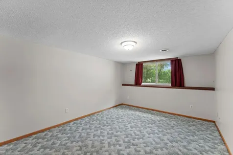 13252 Central Avenue NE Blaine MN 55434