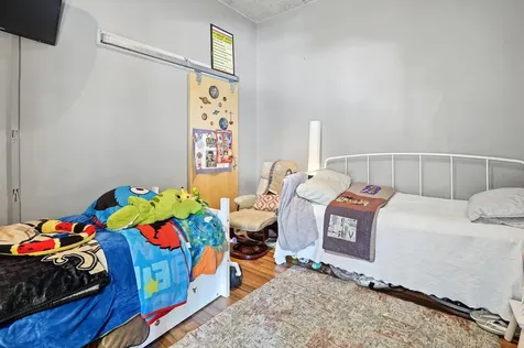 918 N 3rd Street Minneapolis MN 55401