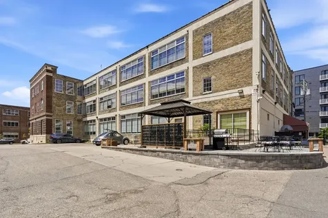 918 N 3rd Street Minneapolis MN 55401