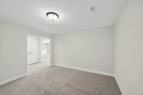 924 Yellowcrest Street SW Delano MN 55328