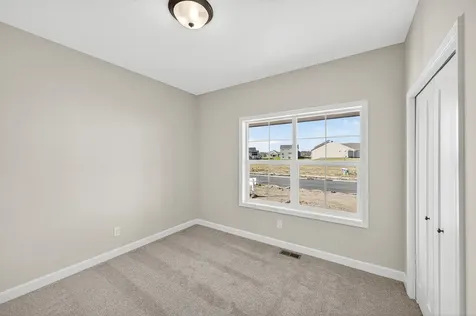 924 Yellowcrest Street SW Delano MN 55328