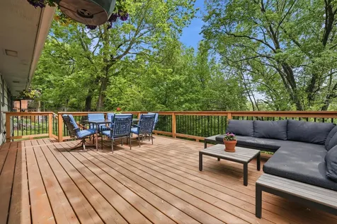 9137 Forest Hills Circle Bloomington MN 55437