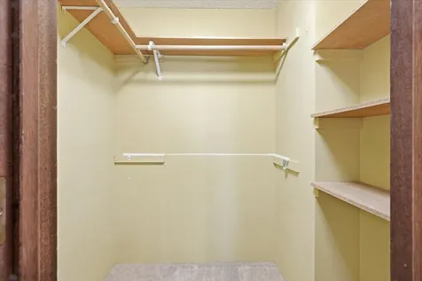 4342 Buckingham Court Vadnais Heights MN 55127