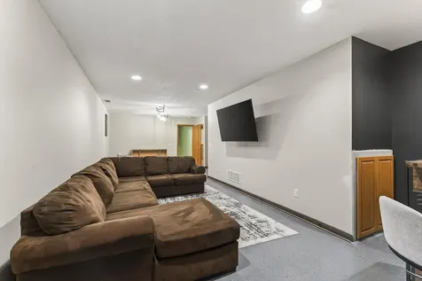833 White Oak Court New Brighton MN 55112