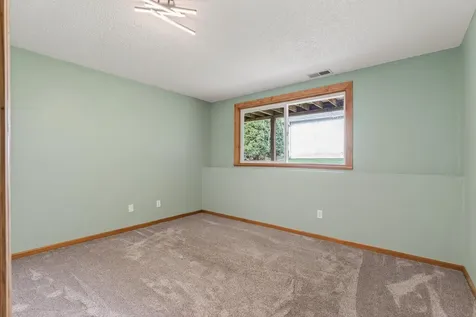 833 White Oak Court New Brighton MN 55112