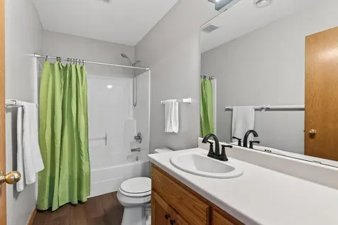 833 White Oak Court New Brighton MN 55112