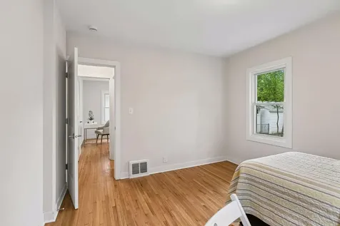 3243 Washburn Avenue N Minneapolis MN 55412