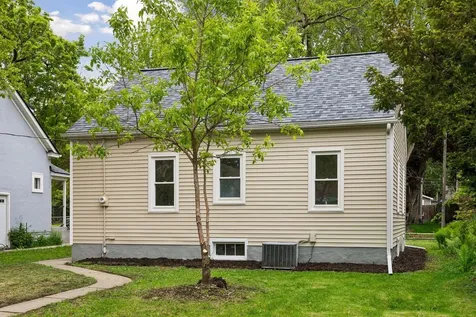 3243 Washburn Avenue N Minneapolis MN 55412