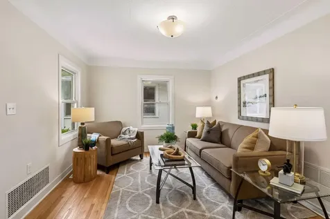 3243 Washburn Avenue N Minneapolis MN 55412