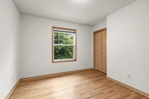 934 Randolph Avenue Saint Paul MN 55102