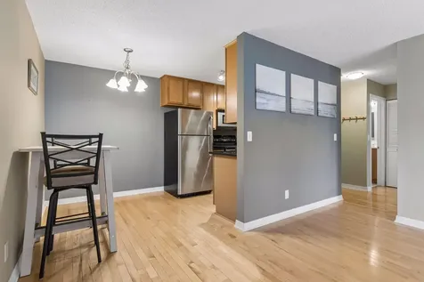 821 Douglas Avenue Minneapolis MN 55403