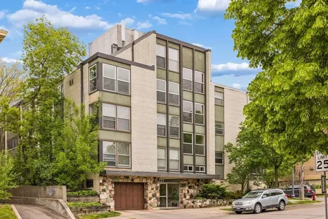 821 Douglas Avenue Minneapolis MN 55403