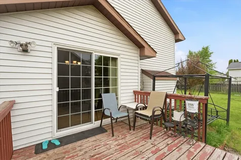 7208 90th Trail N Brooklyn Park MN 55445