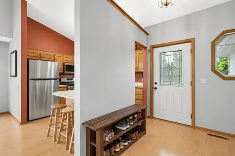 7208 90th Trail N Brooklyn Park MN 55445