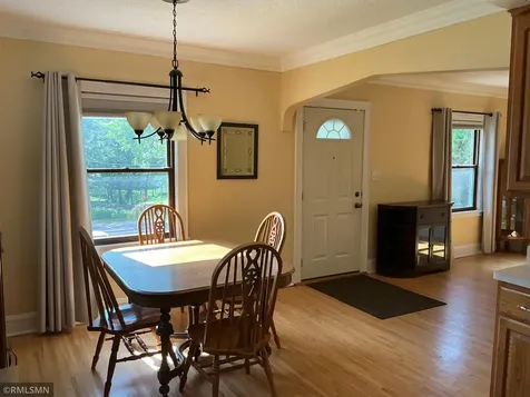 1762 Edgerton Street Maplewood MN 55117