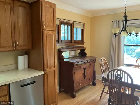 1762 Edgerton Street Maplewood MN 55117