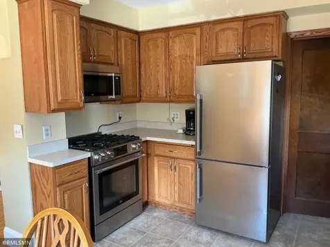 1762 Edgerton Street Maplewood MN 55117
