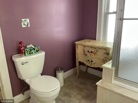 1762 Edgerton Street Maplewood MN 55117