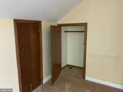 1762 Edgerton Street Maplewood MN 55117