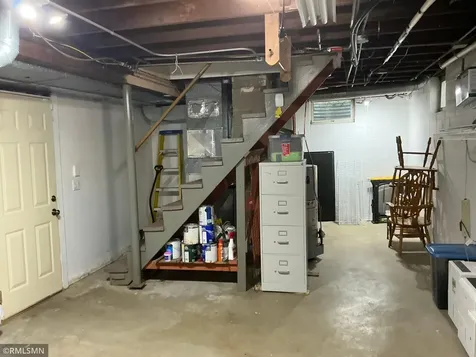 1762 Edgerton Street Maplewood MN 55117