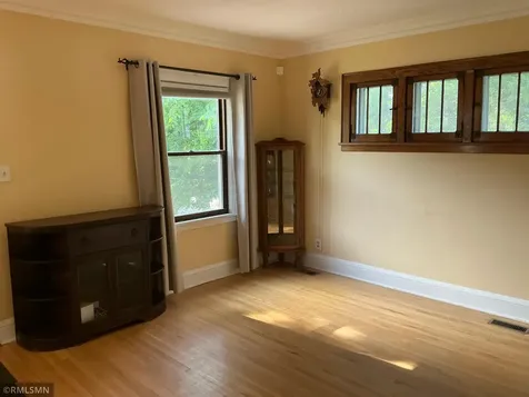 1762 Edgerton Street Maplewood MN 55117