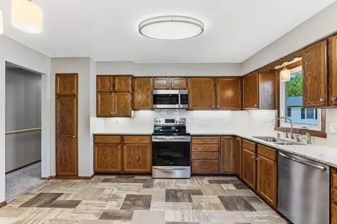 3588 Grenadier Place North Place Oakdale MN 55128