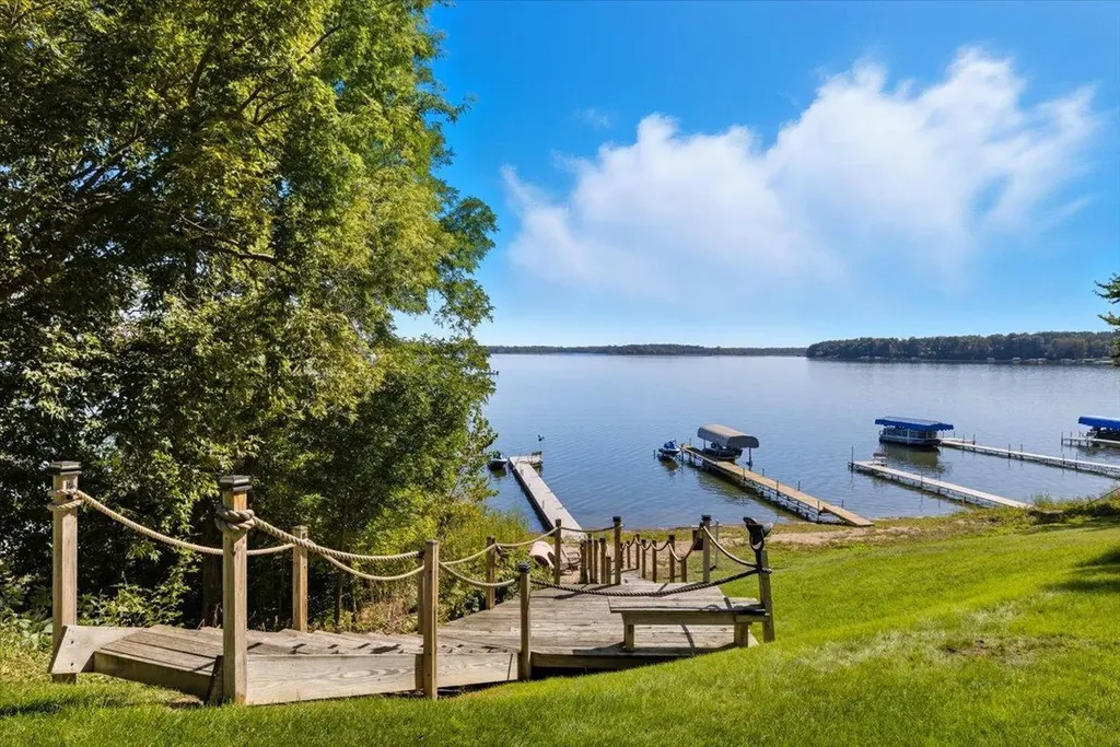 10781 Dahl Avenue Chisago City MN 55013