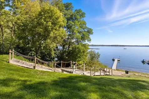 10781 Dahl Avenue Chisago City MN 55013