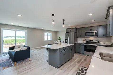 3207 Scotch Lane Mankato MN 56001