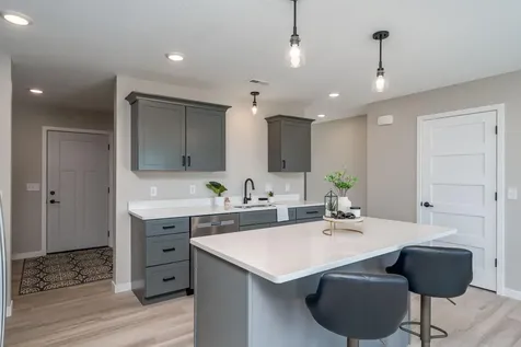 3207 Scotch Lane Mankato MN 56001