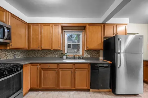 220 4th Avenue E Shakopee MN 55379
