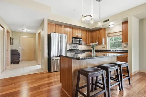 2201 Village Lane Bloomington MN 55431
