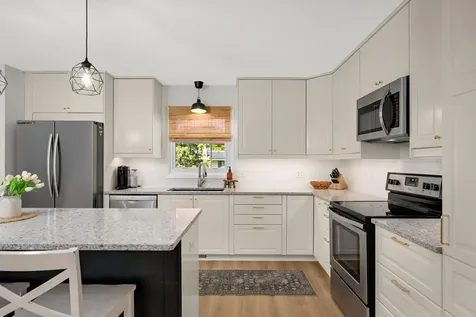 14895 Easter Avenue Apple Valley MN 55124