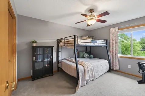 7855 Upper 26th Street N Oakdale MN 55128
