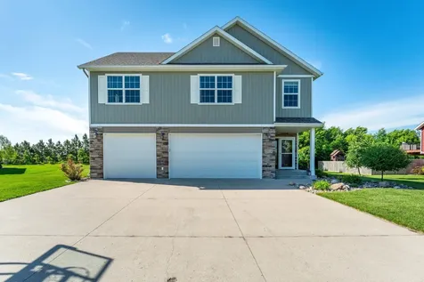 2414 Valley View Hawley MN 56549