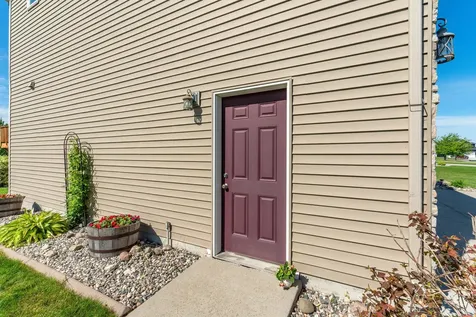 2414 Valley View Hawley MN 56549