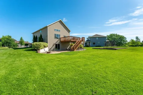 2414 Valley View Hawley MN 56549