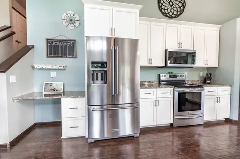 2414 Valley View Hawley MN 56549