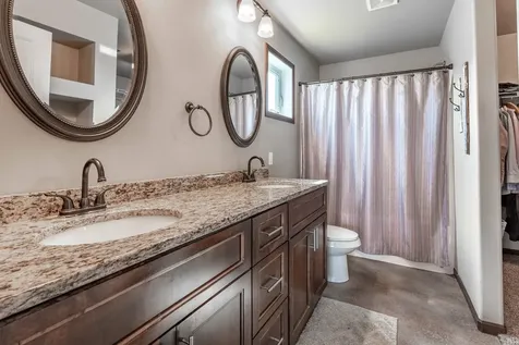 2414 Valley View Hawley MN 56549