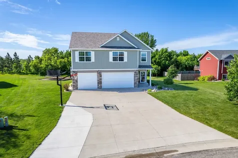 2414 Valley View Hawley MN 56549