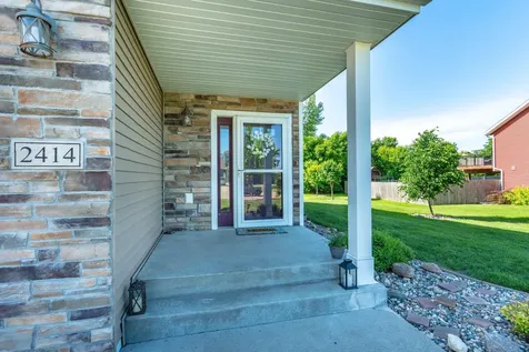 2414 Valley View Hawley MN 56549