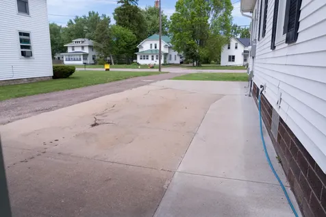 551 W Main Street Mondovi WI 54755