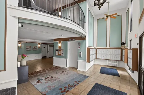 10501 Cedar Lake Road Minnetonka MN 55305